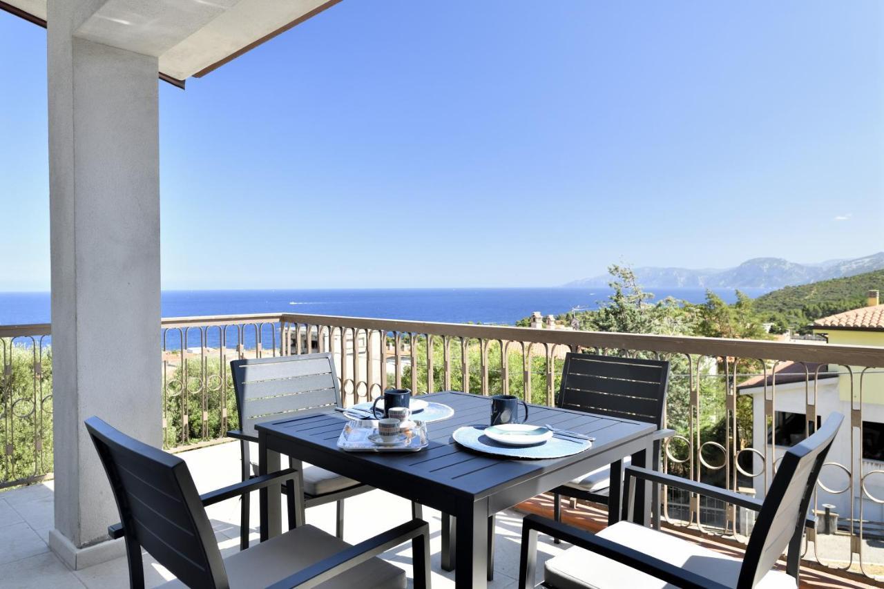 Appartamento Vista Golfo Cala Gonone Kültér fotó